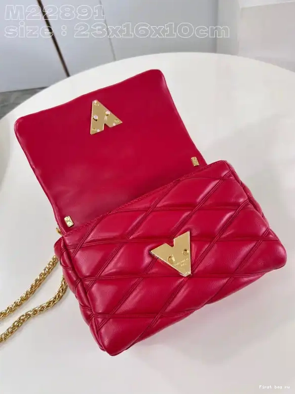 First bag ru LOUIS TWIST-23*16*10cm VUITTON 0705